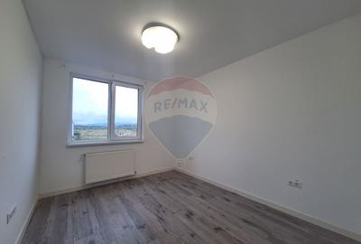 Apartament nou, de vanzare 3 camere 2 bai, et 1 - 10