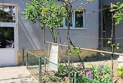 Apartament cu 2 camere decomandat în Rovinari - 5