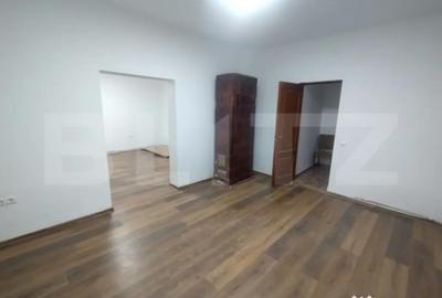 Apartament cu 2 camere semidecomandat în Central - 1
