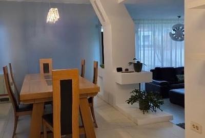 Casă individuală cu 6 camere cu Canalizare în Central - 10