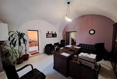 Spatiu pentru birouri, 40 mp utili, situat in zona Ultracentrala! - 2