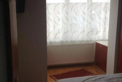 Apartament cu 2 camere decomandat în Republicii - 4