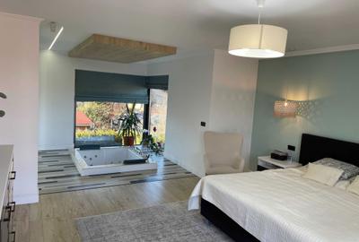 Casă cu 4 camere în Central - 5