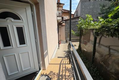 Duplex cu 3 camere în Central