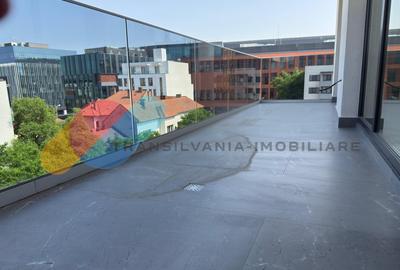 Apartament cu 3 camere semidecomandat în Semicentral - 20