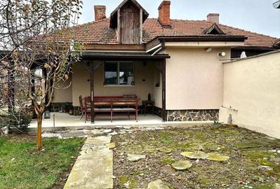 Casă cu 3 camere în Central - 3