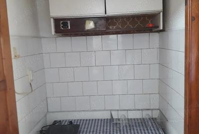 Garsonieră nedecomandată în Central - 2