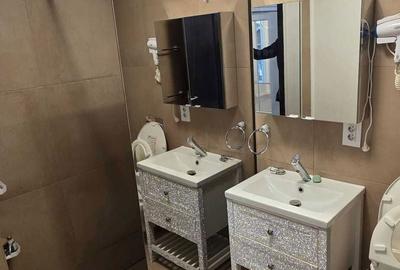 Apartament cu 4 camere decomandat în Central - 2