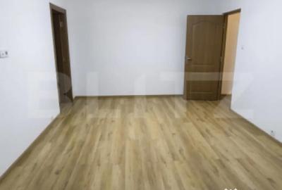 Apartament cu 4 camere decomandat în George Enescu - 6