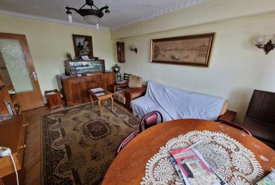 Apartament 3 camere Strada Cuza Voda - etaj 3 - 77 mp - 6