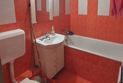 Apartament cu 2 camere decomandat în Basarabia - 10