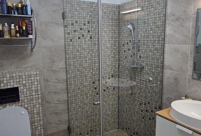 Apartament cu 3 camere decomandat în Românești - 1