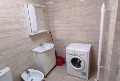 Apartament cu 3 camere semidecomandat, mobilat în 1 Mai - 5