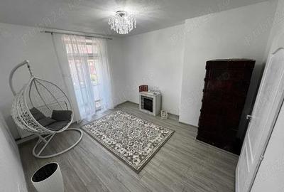 Apartament cu 2 camere decomandat în Petrila - 1