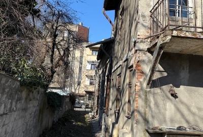 Casă cu 8 camere cu Teren 520 Mp în Armeneasca - 5