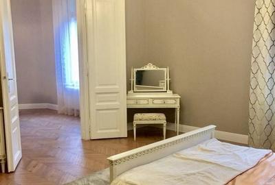 Apartament de 190 mp cu 3 camere de LUX pe Metianu Comision 0 - 4
