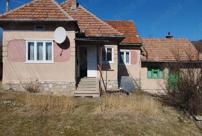 Casă cu Teren 2414 Mp în Voșlăbeni - 8