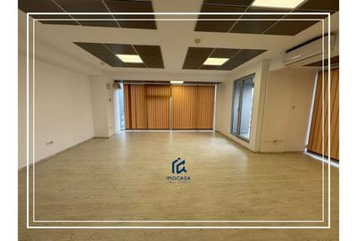 Birou, de 52 mp, în Central - 4