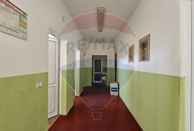 Hala de inchiriat in suprafata de 600 mp, str. Depolui - Bacau - 10