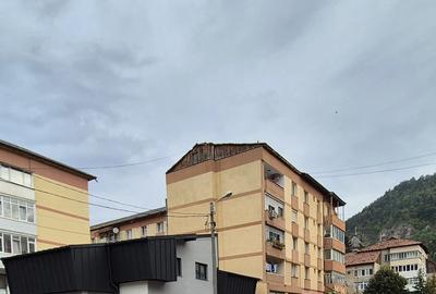 Spatiu de inchiriat zona Spitalul Jude?ean, Scoala nr.2, Asirom - 3