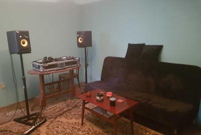 Casă cu 4 camere în Pietrișu - 14