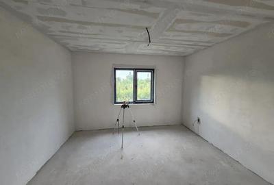 Casa P+1 in comuna 1 Decembrie - str. Victoriei - 15