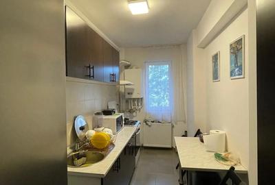 Garsonieră decomandată în Metalurgiei