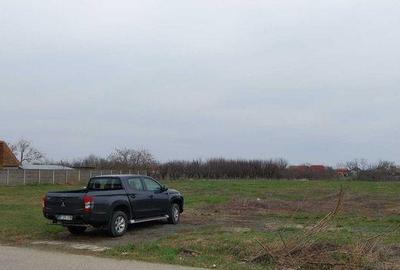 Teren de 591 mp, în Pădureni - 2