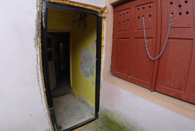 Casă cu 2 camere în Central