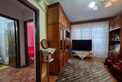 Apartament cu 3 camere semidecomandat, mobilat în Orizont - 3