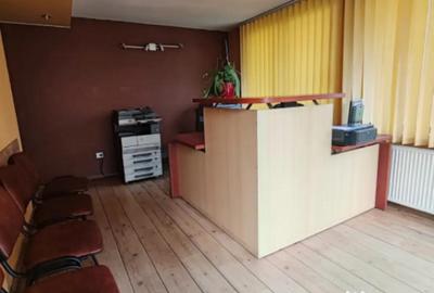 Spațiu comercial, de 70 mp, în Central