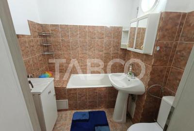 Apartament renovat 2 camere etaj 1 - balcon si pivnita in Va - 7