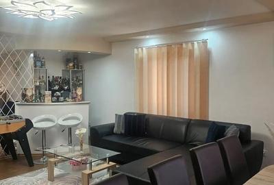 Casă cu 6 camere în Săcălaz