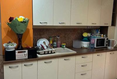 Vand apartament 2 camere
