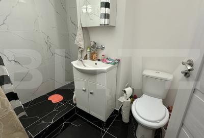 Apartament cu 3 camere, decomandat, cu 2 bai, 70 mp, - 6