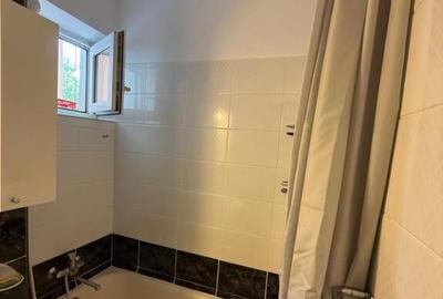Apartament 3 camere, etaj 3, bloc de caramida - 9