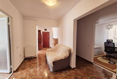 Apartament cu 4 camere decomandat în Central - 14