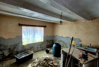 Casă individuală cu 2 camere cu Canalizare în Bunești - 10