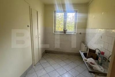 Apartament cu 3 camere semidecomandat în Central - 5
