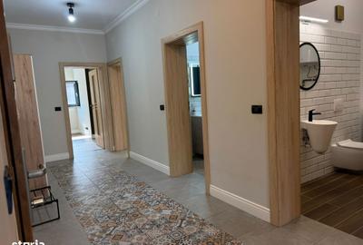 Casă cu 6 camere cu Teren 324 Mp în Central - 12