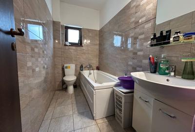 Garsonieră decomandată, mobilată în 1 Decembrie 1918 - 5