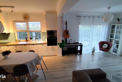 Casă cu 5 camere cu Teren 250 Mp în Florești - 9