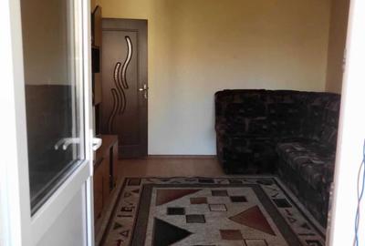 Apartament cu 3 camere decomandat în Central - 4