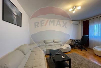 Apartament cu 2 camere, mobilat în Calea Călărașilor