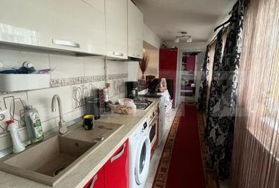 Apartament cu 3 camere, 55 mp, parter, zona George Enescu - 8