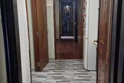 Apartament cu 3 camere semidecomandat în Drumul Taberei - 2