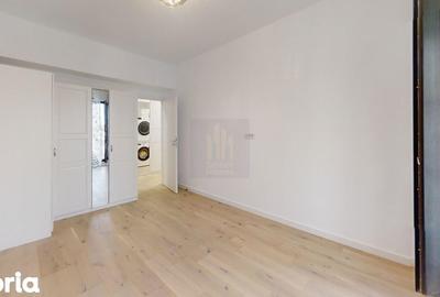 Apartament cu 4 camere în Central - 4
