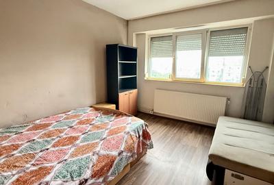 Apartament cu 4 camere în Călărași - 3