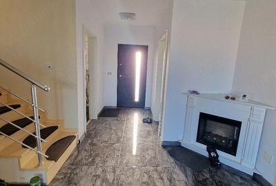 Casă cu Teren 535 Mp în Central - 4