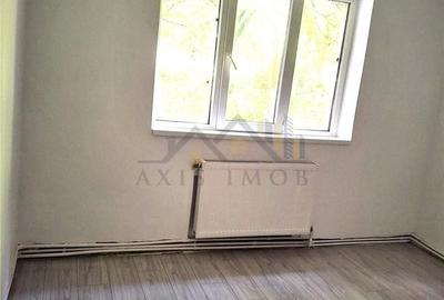 Apartament cu 2 camere decomandat în Micro 5 - 2